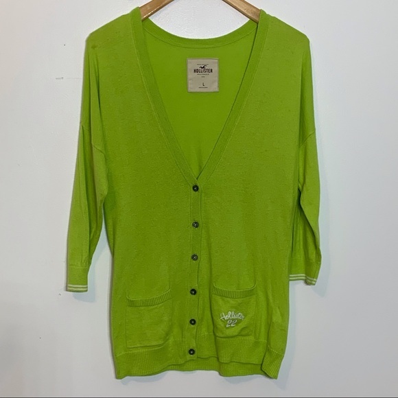Hollister Sweaters - EUC Hollister bright green cardigan sweater Preppy Classic Collegiate Jr Large